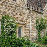 Cottage windowsills painted with Longleat 03